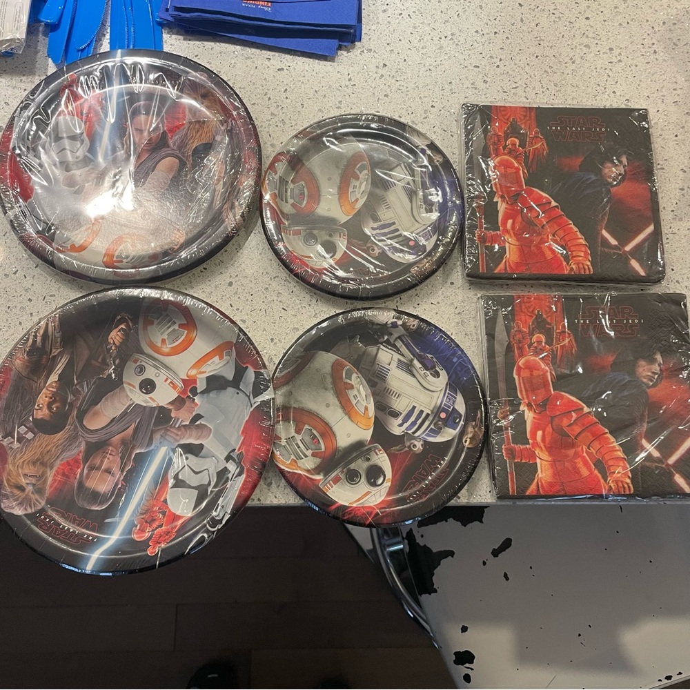 Star Wars Party Plates and Napkins Set - Black, Red, White